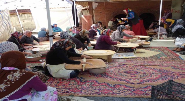 Hisarcıkta Seydi Resul Türbesi için geleneksel gözleme hayrı