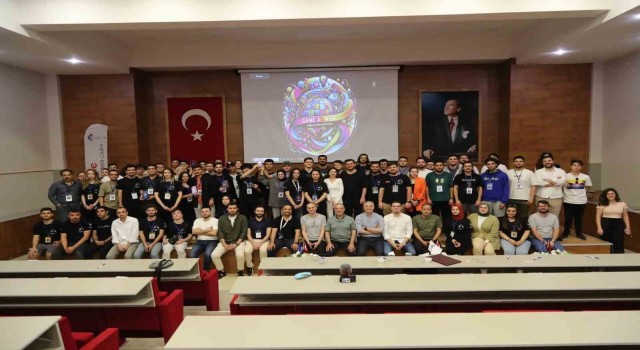 HKÜde Game Jam ve Web Hackathon buluştu