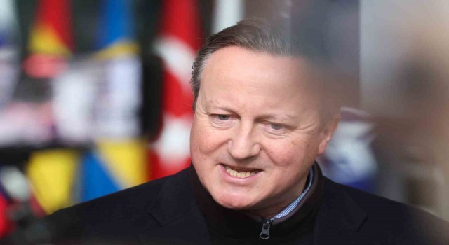 İngiltere Dışişleri Bakanı Cameron: “(İsraile) Desteğimiz kayıtsız şartsız değil”