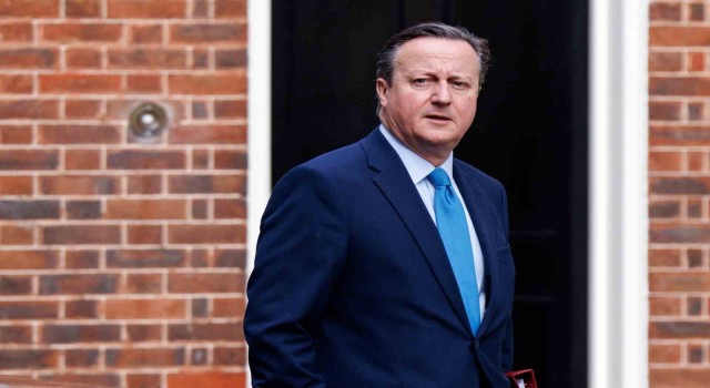 İngiltere Dışişleri Bakanı Cameron: “Onları (İsraili) akıllı olmaya çağırıyoruz”