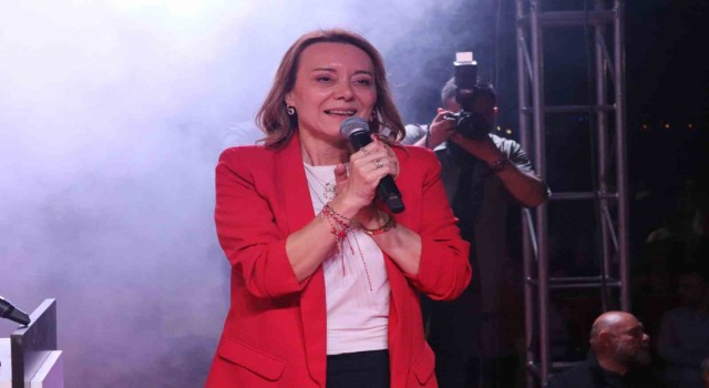 İzmirde 8 kadın belediye başkanı dönemi
