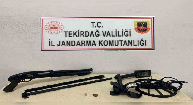 Jandarmanın kaçak kazı operasyonunda 12 kişi yakalandı