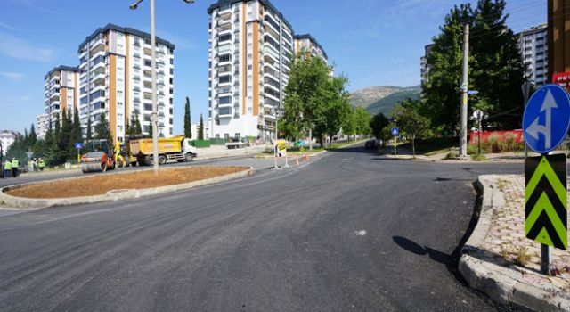 Kahramanmaraş'ta Başkonuş Caddesi Asfaltı Yenileniyor