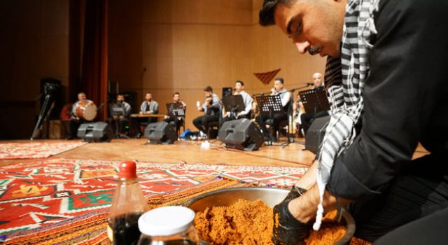 Kahramanmaraş'ta Sıra Gecesi Coşkusu