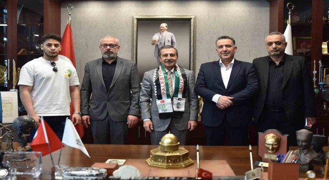 Kardeş şehir Salfeetten hayırlı olsun ziyareti