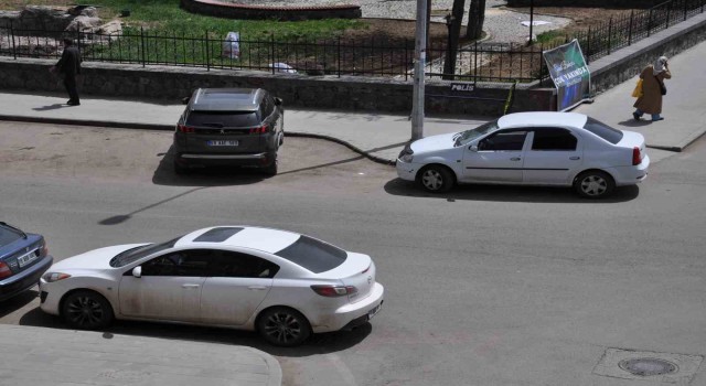 Karsta trafiğe kayıtlı araç sayısı 49 bin 111