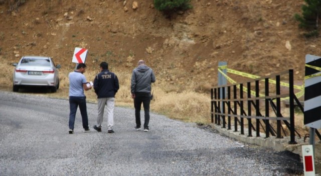 Kayseride veterineri şehit edip Ankarada bombalı saldırı düzenleyen teröristlerin kullandığı paramotor bulundu