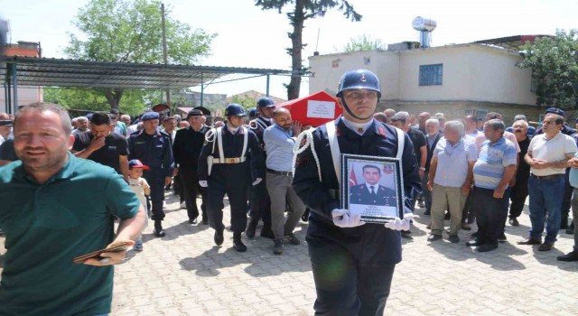 Kazada ölen astsubay, bir yıl önce beni buraya gömün diyerek mezar yerini göstermiş