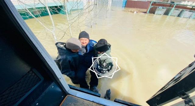 Kazakistanda selde tahliye edilenlerin sayısı 86 bini aştı