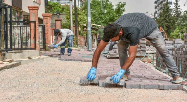 Kepezden 4 mahalleye konforlu yaya yolu