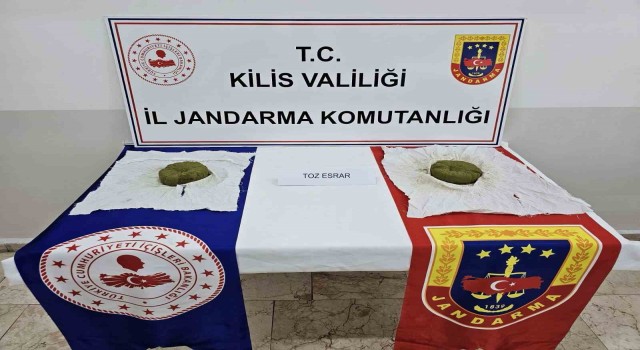 Kiliste 1 kilo 100 gram esrar ele geçirildi