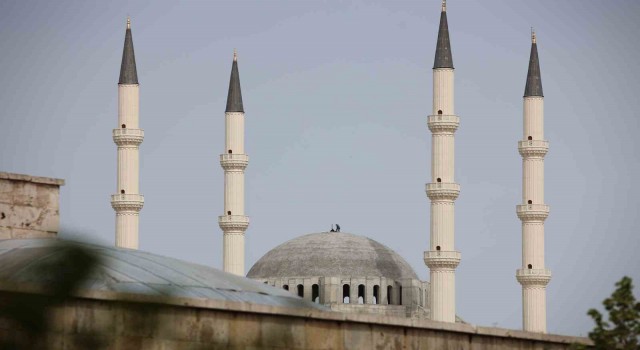 Kubbede çalışan işçiler, yürekleri ağızlara getirdi