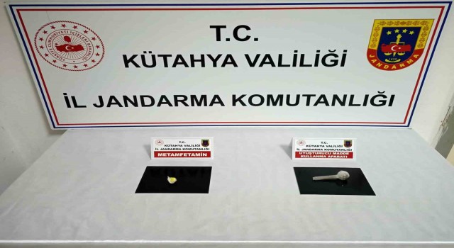 Kütahyada üzerinde uyuşturucu ile yakalanan şahıs tutuklandı