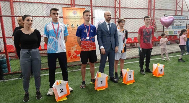 Kütahyanın Tavşanlı ilçesinde oryantiring yarışı