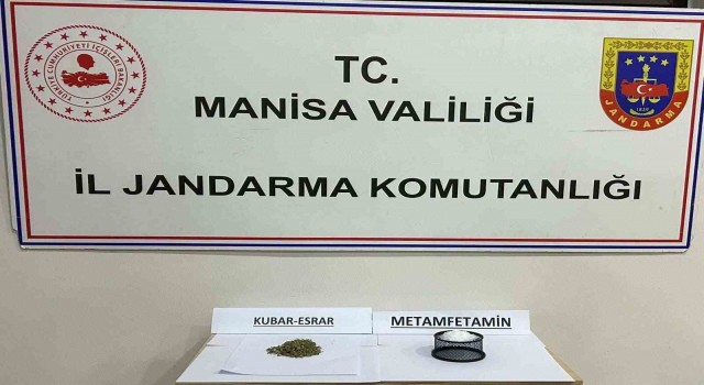 Manisada jandarmadan uyuşturucuya darbe: 10 kişi tutuklandı