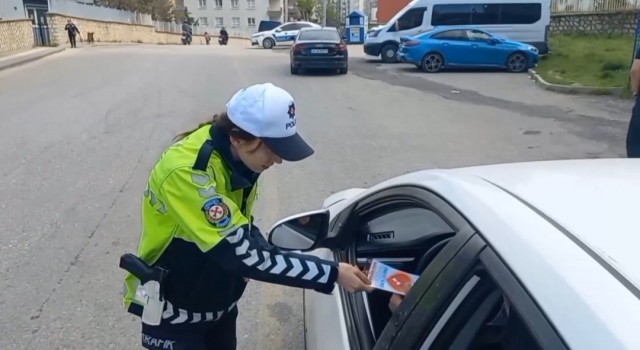 Mardinde polis ekipleri bayramda da denetimlerini sürdürdü