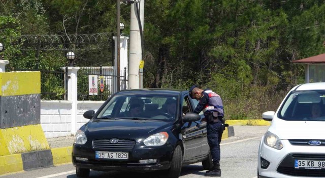 Marmarise bayram için 4 günde 40 bin araç girişi oldu