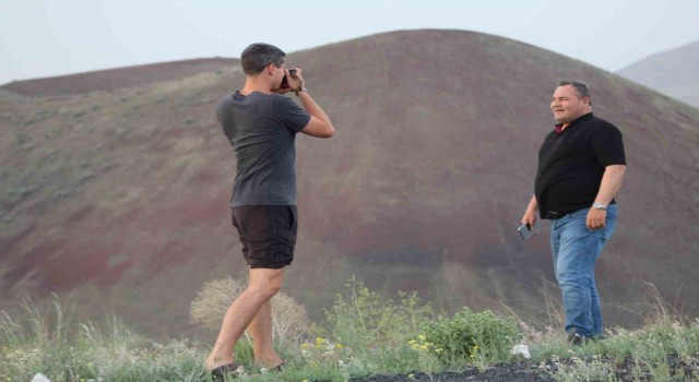 Meke Gölü karavanlı turistlerin uğrak noktası