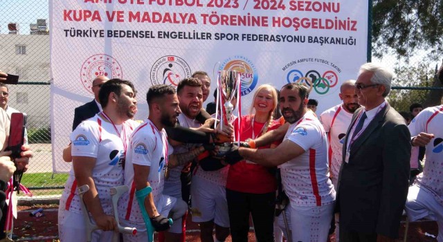 Mersin takımı Ampute Futbol Liginde şampiyon olarak Süper Lige çıktı