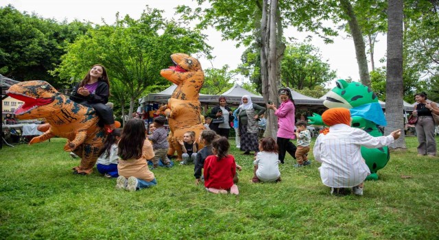 Mersinde 1. Uluslararası Çocuk Festivali başladı