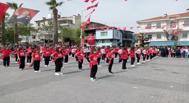 Mudanyada 23 Nisan bayramı coşkusu