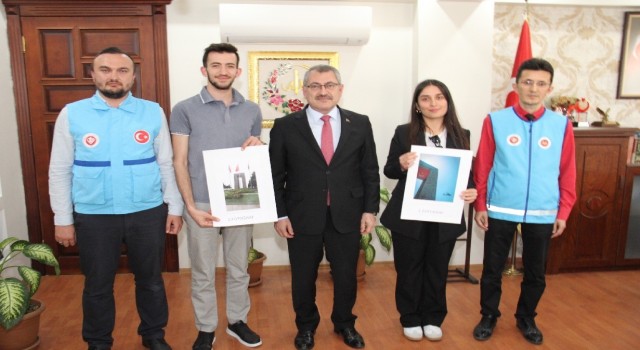 Muğlada Çanakkale Ruhu Fotoğraf yarışmasında dereceye giren öğrencilere ödülleri verildi