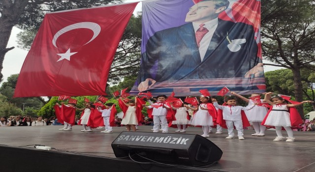 Nazillide çocuk bayramı coşkusu