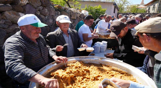 Niğdede asırlık gelenek Helva Şenliği