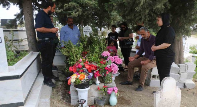 Önce ağabeyi bıçaklayarak darp ettiler, sonra da kardeşi döverek öldürdüler