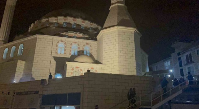 Osmaniyede Kadir Gecesinde vatandaşlar camilere akın etti