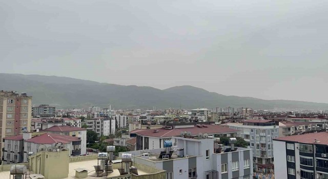 Osmaniye'de toz taşınımı hayatı olumsuz etkiledi
