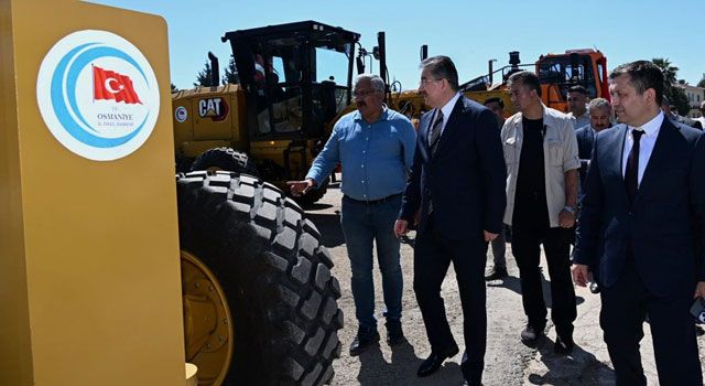 Osmaniye'ye Yeni Yol Bakım Araçları Geldi