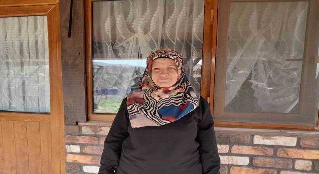 Pazaryerinde rakiplerine büyük fark atan kadın muhtar güven tazeledi