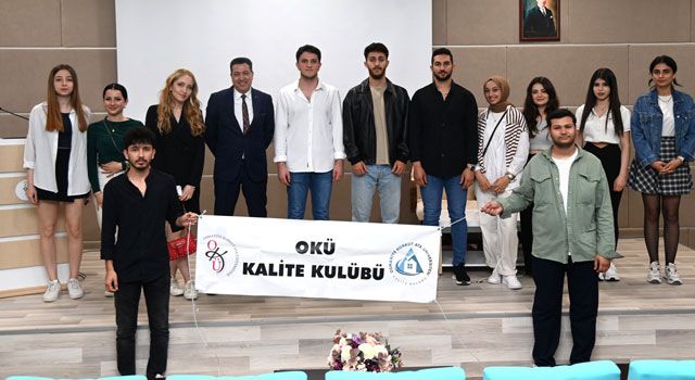 Rektör Uzun Öğrencilerle Buluştu