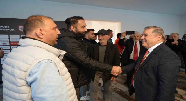 Samsunsporda camia bayramlaştı