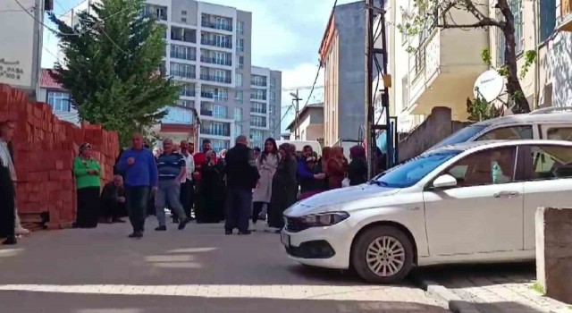 Sancaktepede aile dehşeti: Annesini ve abisini öldürdü, babası ve kız kardeşini yaraladı