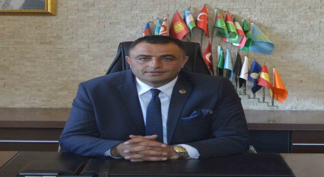 Sarıoğlanda Bekir Ayyıldırım 3 bin 523 oyla kazandı