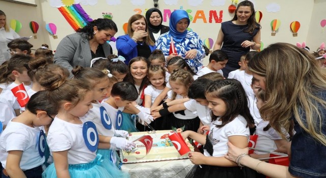 Şehzadelerin minikleri 23 Nisan coşkusunu Başkan Durbayla yaşadı
