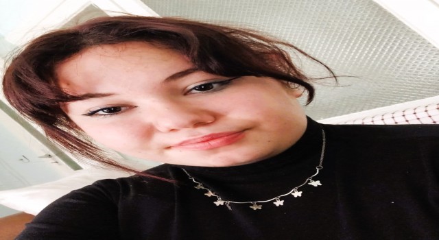 Servisten indikten sonra okula girmeyen Neşeden 1,5 aydır haber alınamıyor