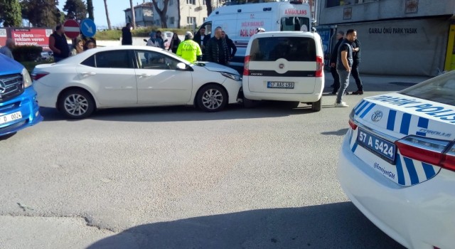 Sinopta trafik kazası: 1 yaralı