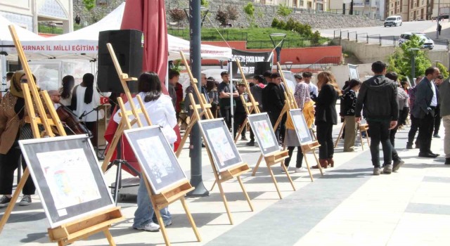 Şırnakta Gazzedeki katliamı anlatan resim sergisi açıldı