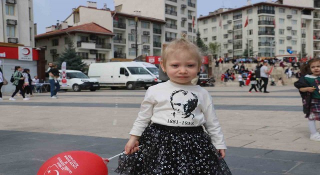 Sivasta 23 Nisan coşkuyla kutlandı  ı