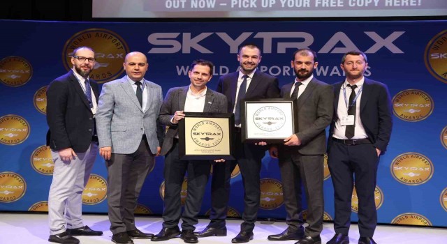 Skytraxtan dünyanın en iyi 10 havalimanı arasına giren İstanbul Havalimanına iki ödül