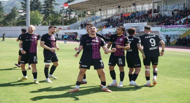 TFF 2. Lig: Isparta 32 Spor: 1 - İnegölspor: 1