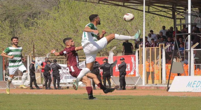 TFF 3. Lig: Efeler 09 SFK: 1 - Elazığspor: 1