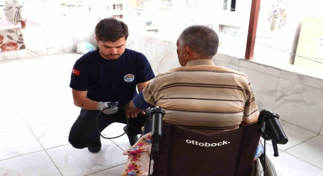 Toroslar Belediyesi, Evde Sağlık hizmeti ile vatandaşlara destek veriyor