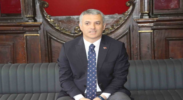Trabzonun Yomra ilçesinin İYİ Partili Belediye Başkanı Bıyık partisinden istifa etti