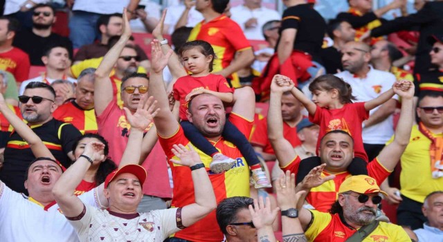 Trendyol 1. Lig: Göztepe: 0 - Gençlerbirliği: 0 (İlk yarı)