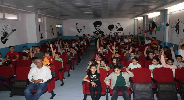 TÜİKin çocuk portalı Malatyada öğrencilerine tanıtıldı