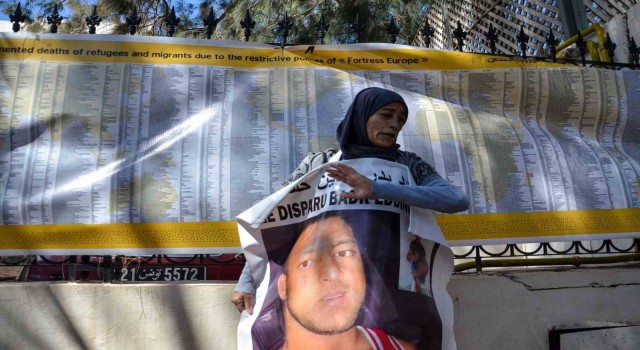 Tunusa giden İtalya Başbakanı Meloniye protesto